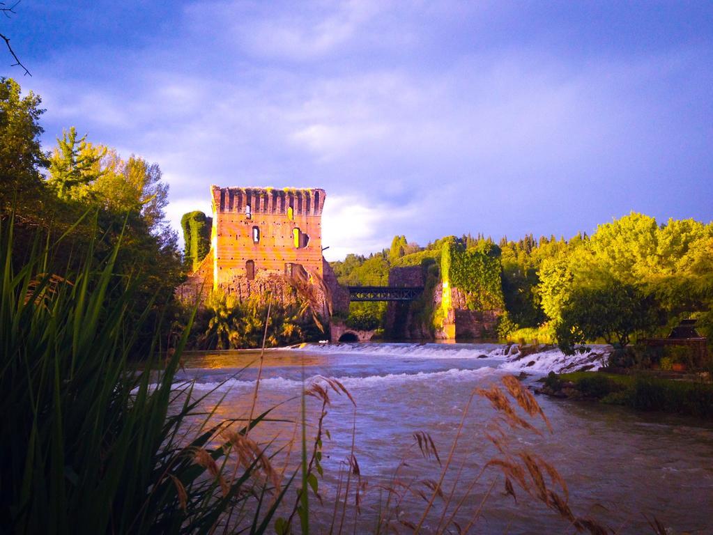 Appartamenti Di Andrea فاليجيو سول مينشيو المظهر الخارجي الصورة